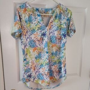 Lulu-B Vibrant Tropical Print Button Down Shirt